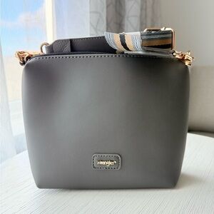 🔥Wrangler Women’s Gray Leather Shoulder Bag 🔥